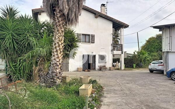 Maison à vendre    7 pièces •  Perpignan