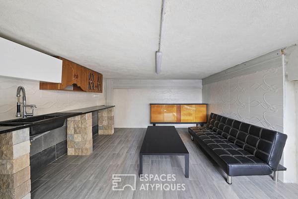 Duplex de caractère dans une meulière Art Nouveau