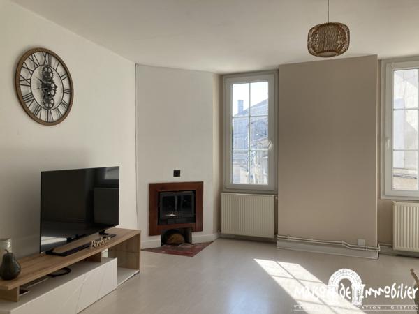 Location Maison de ville meublée - 70m² - 3 pièces - COGNAC Hypercentre