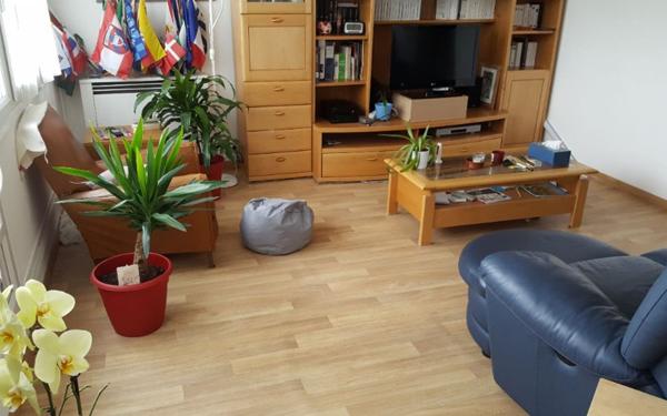 Appartement à vendre    3 pièces • 65,36 m2 Saint-Aubin-lès-Elbeuf