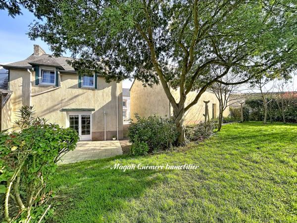 Boisgervilly (35360) Beaux volumes et dépendances – Maison de bourg 5p avec potentiel, 135 m² - (5 min Montauban de Bretagne 35360)