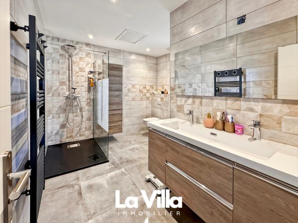 Entraigues-sur-la-Sorgue (84320) Maison 5 pièce(s) 134 m2