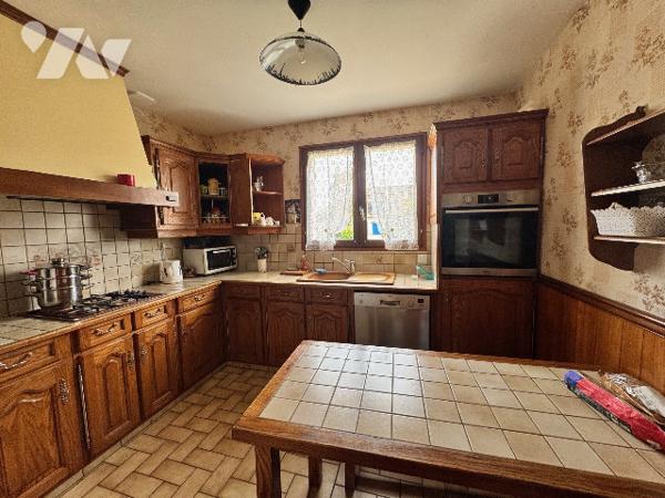 Pavillon sur sous-sol dans un quartier calme