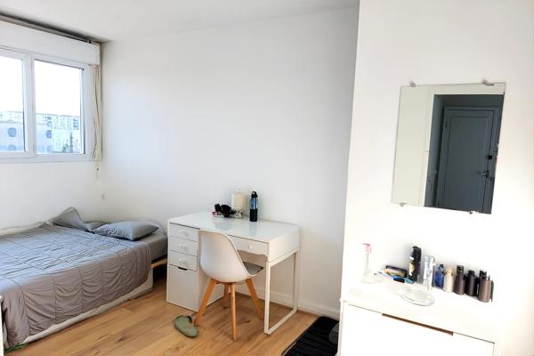 Appartement t5 dernier étage - terrasses - caves