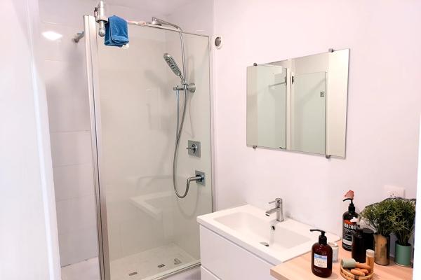 Appartement t5 dernier étage - terrasses - caves