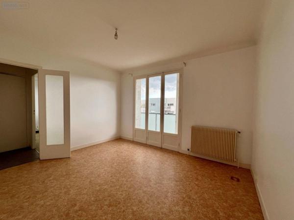 Appartement à rénover à vendre à Rennes en Ille-et-Vilaine (35000), ref : 11772/142