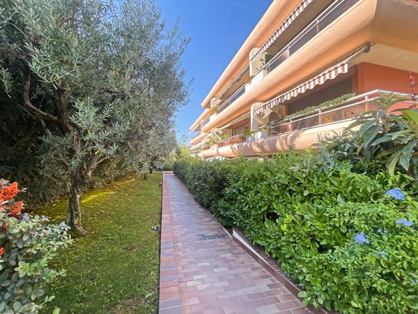 Appartement Le Cannet 1 pièce(s) 26.42 m2