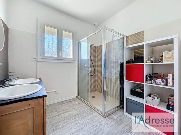 31780 Castelginest maison T4