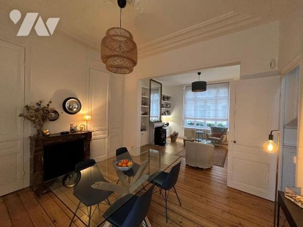 MAISON - 4 CHAMBRES - 2 SALLES DE BAINS - JARDIN - GARAGE - A VENDRE - ROSENDAEL.


ETAT IRR...