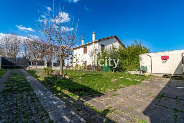 Maison 6 pièces - 105 m²