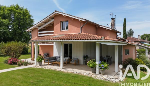 Maison à vendre 5 pièces 131 m² Saint-Étienne-de-Tulmont
