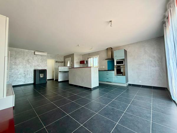 Maison contemporaine de plain-pied de 2014 Le confort clé en main !