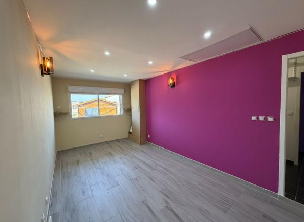 Maison contemporaine de plain-pied de 2014 Le confort clé en main !
