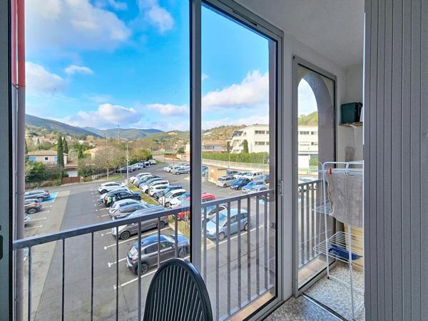 Studio en excellent état