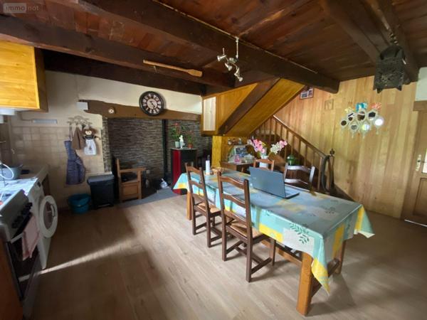 Maison à vendre à Chalvignac dans le Cantal (15200), ref : 15060/1098