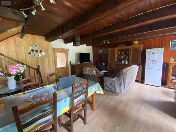 Maison à vendre à Chalvignac dans le Cantal (15200), ref : 15060/1098