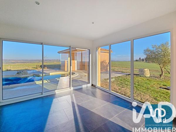 Location maison 11 pièces 222 m² Maignaut-Tauzia