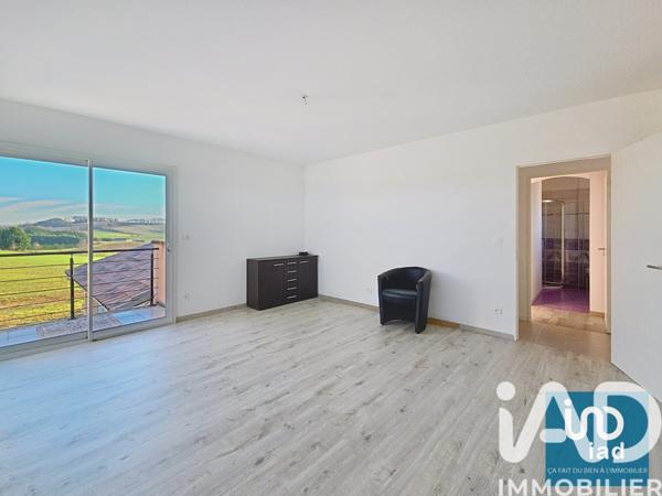 Location maison 11 pièces 222 m² Maignaut-Tauzia