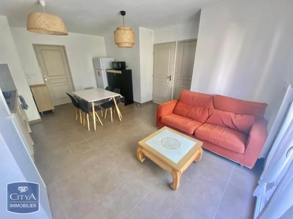 Appartement à louer 3 pièces 53.2m²