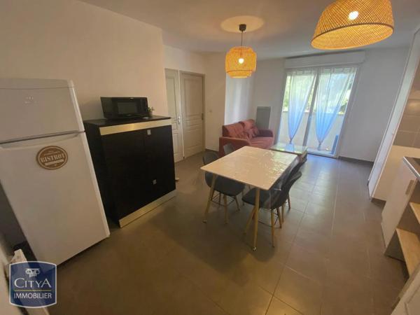 Appartement à louer 3 pièces 53.2m²