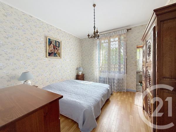 Maison à vendre  3 pièces - 84 m 2   MONTPON MENESTEROL  - 24