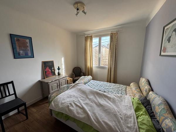 À vendre maison T5 à FEREL, 133 m² habitable avec jardin clos et piscine