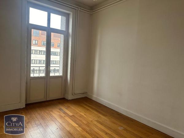 Appartement à louer 5 pièces 129.48m²