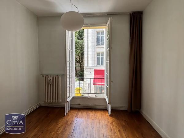 Appartement à vendre 2 pièces 56.39m² Poitiers (86000)