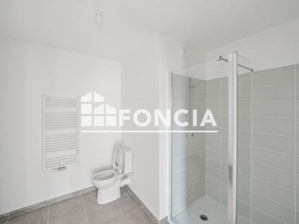 Location Appartement 2 pièces 45.8 m² - 194 / 196 RUE DES QUEYRIES Bordeaux 33100