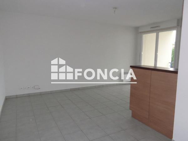 Location Appartement 3 pièces 53.23 m² - 6/8 ALLEE ARMONVILLE Poitiers 86000