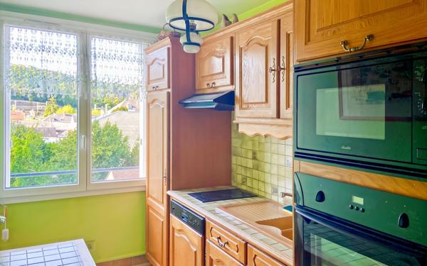 Appartement à vendre    2 pièces • 52,78 m2 Versailles