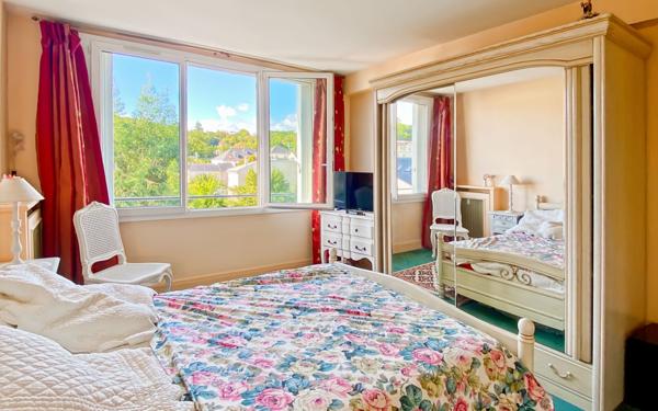 Appartement à vendre    2 pièces • 52,78 m2 Versailles