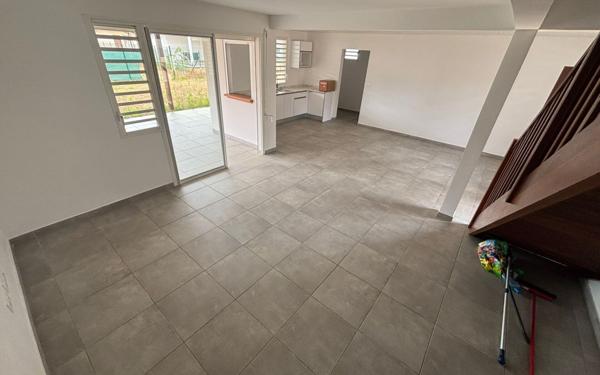 Maison à louer    4 pièces • 122,58 m2 Remire-Montjoly