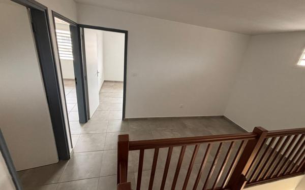 Maison à louer    4 pièces • 122,58 m2 Remire-Montjoly