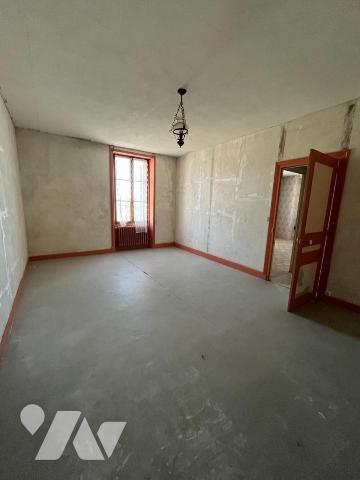 Chaveignes : maison 3 chambres et jardin