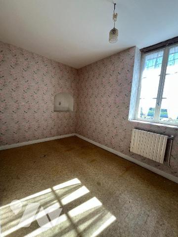 Chaveignes : maison 3 chambres et jardin