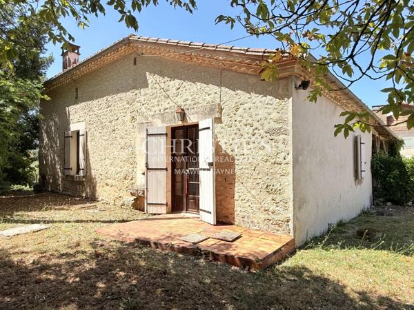 Domaine de caractère avec gîte, piscine chauffée, étang privé et plus de 7 hectares près d’Aubeterre-sur-Dronne