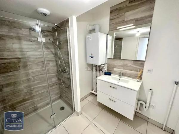 Appartement à louer 3 pièces 63.88m² Rouen (76000)