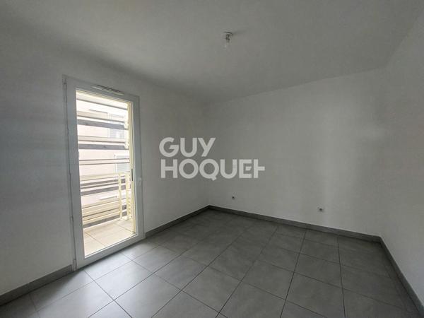 T2  40.59 m2 + Grande terrasse couverte + Parking