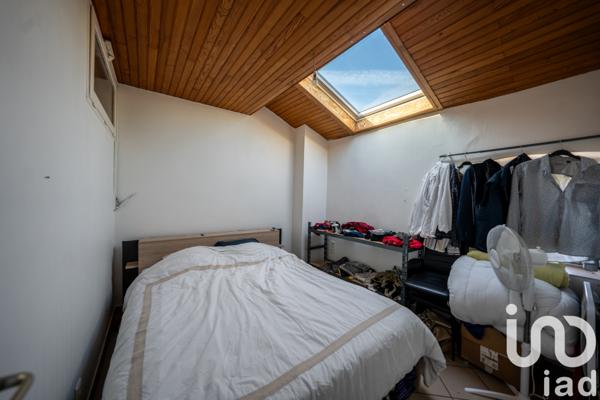 Immeuble à vendre 148 m² Lussas