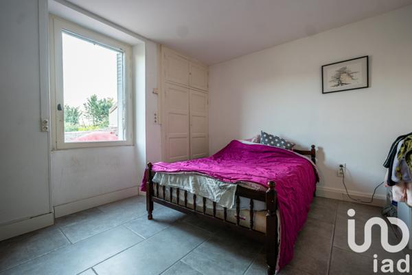 Immeuble à vendre 148 m² Lussas