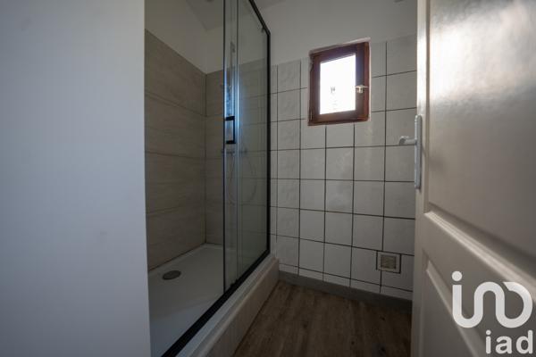 Immeuble à vendre 148 m² Lussas
