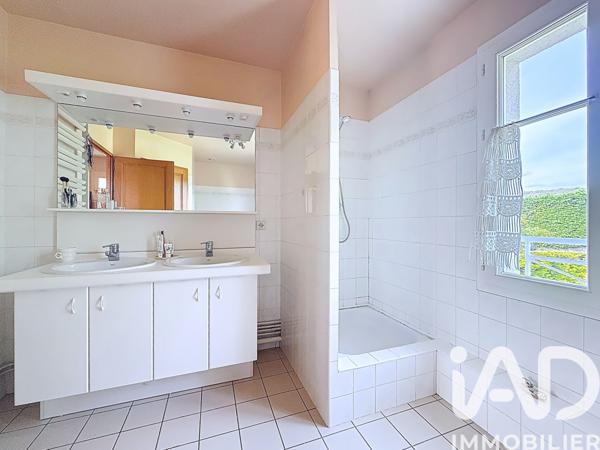 Maison à vendre 7 pièces 222 m² Saint-Prix