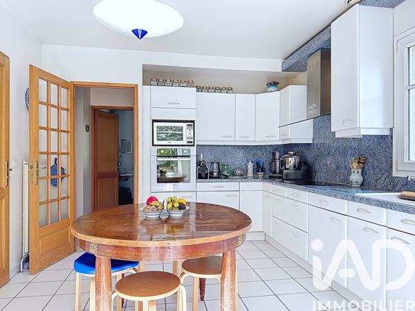 Maison à vendre 7 pièces 222 m² Saint-Prix