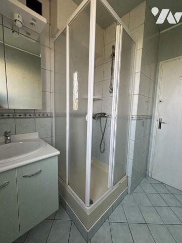 Appartement au 1er étage avec Jardin et Garage