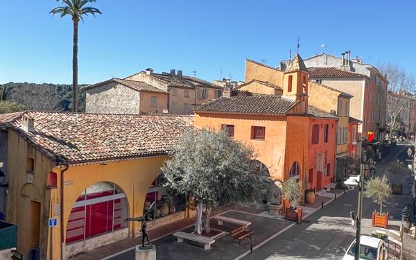 Appartement à vendre    4 pièces • 87 m2 Biot