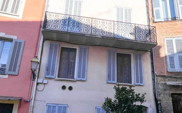 Appartement à vendre    4 pièces • 87 m2 Biot