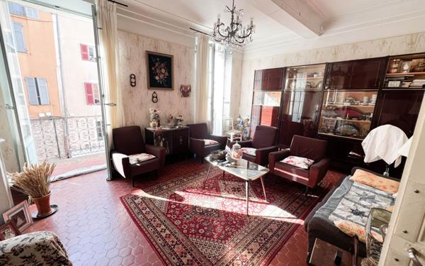 Appartement à vendre    4 pièces • 87 m2 Biot