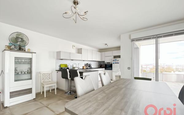 Appartement à vendre    3 pièces • 90 m2 Villeurbanne