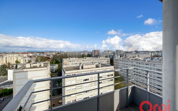 Appartement à vendre    3 pièces • 90 m2 Villeurbanne